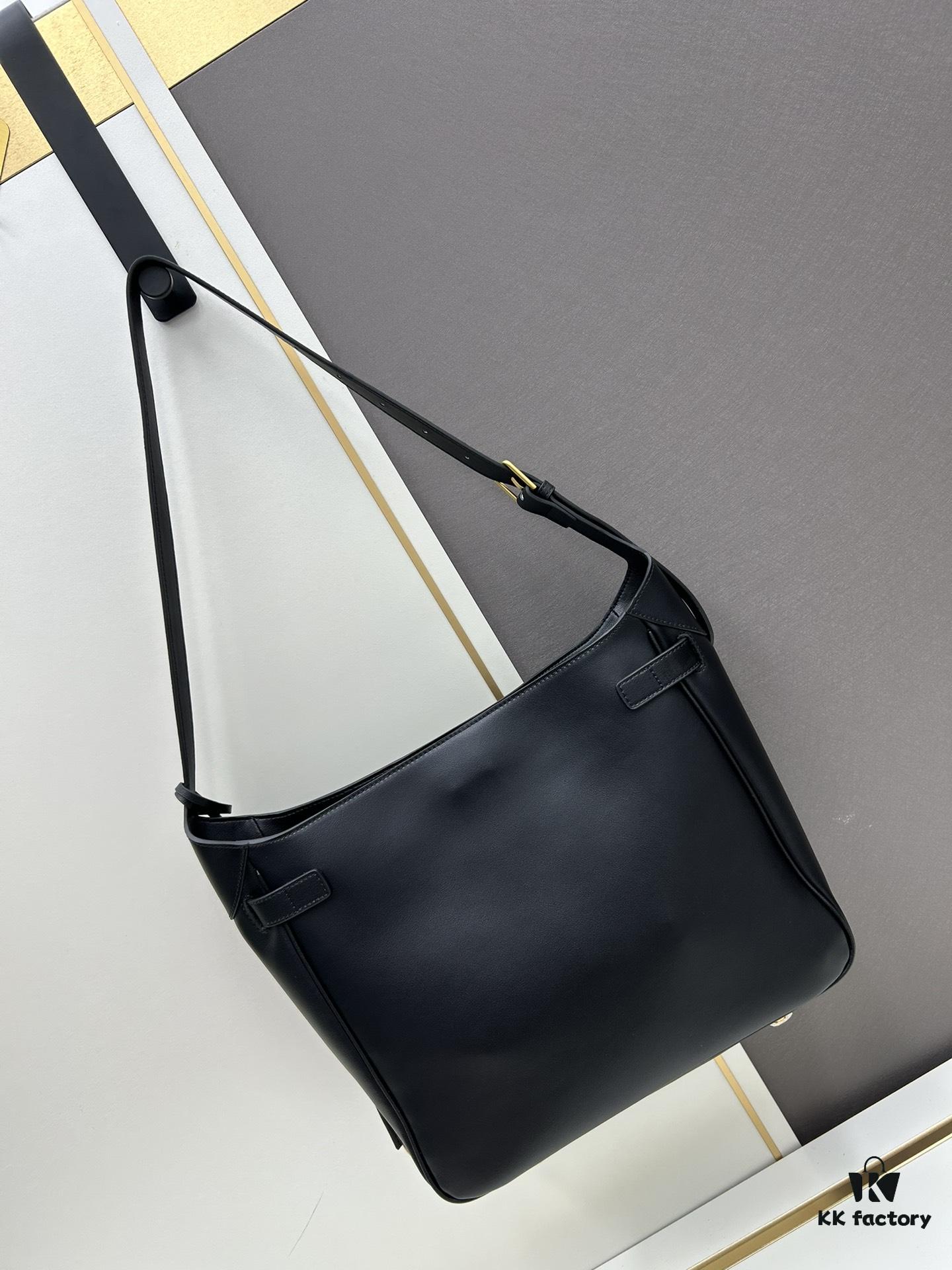 New Balenciaga Winter 24 Collection Re-see Handbag, Shoulder Bucket Bag in Full-Grain Leather, Minimalist Luxury Design Upcycled from Motorcycle Gloves with Keychain Closure, Effortlessly Chic Oversized Look