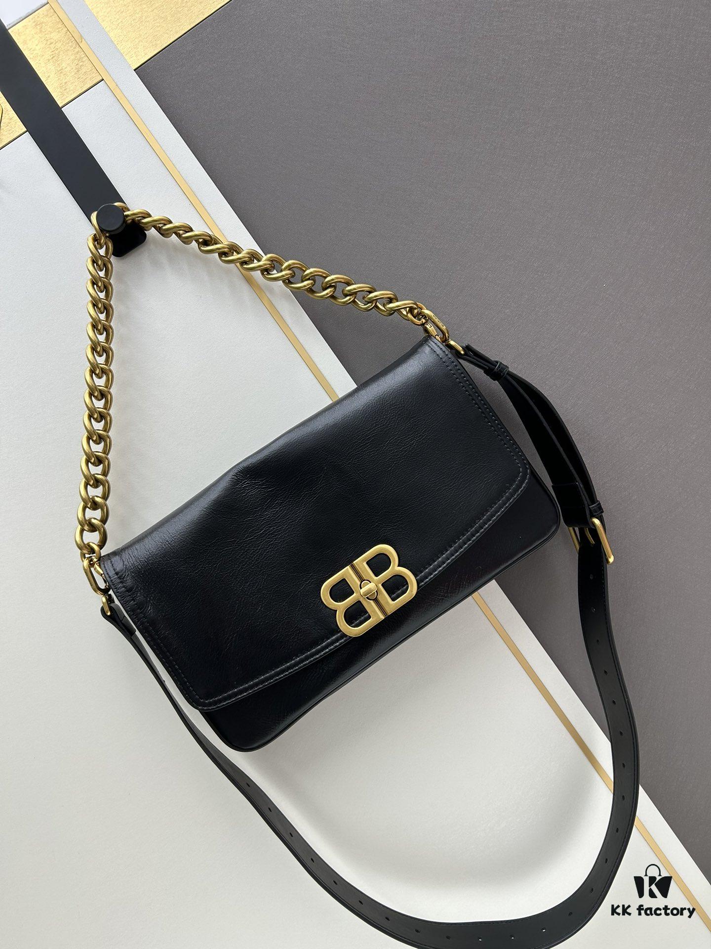Medium Size 💰 Latest Hot Selling Balenciaga Soft Bag New Arrival, Made of Premium Full-Grain Leather, Superb Hand Feel, Stylish Metal Chain Strap, Soft and Fine Texture, Spacious Interior, Heavy-Duty BB Metal Hardware with Luxurious Appeal