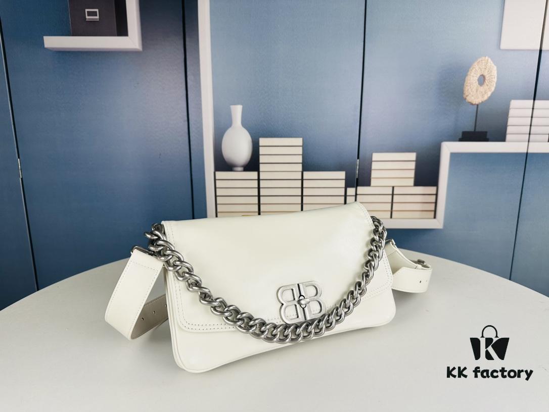 Medium Size 💰 Latest Hot-Selling Balenciaga New Soft Bag, Premium Full-Grain Leather, Soft and Luxurious Texture, Stylish Metal Chain Strap, Spacious Interior, Heavy-Duty BB Metal Hardware