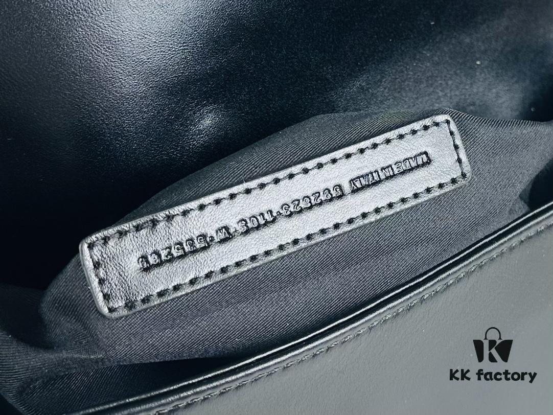 Medium Size 💰 Latest Hot-Selling Balenciaga New Soft Bag, Premium Full-Grain Leather, Soft and Exquisite Texture, Stylish Metal Chain Strap, Spacious Capacity