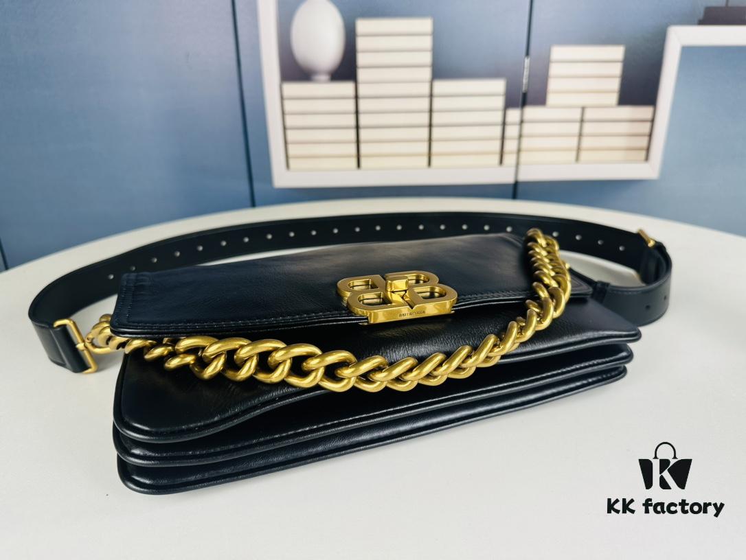 Medium Size Latest Hot-Selling Balenciaga New Soft Bag, Top-Grain Leather, 30x17x6 cm, Model 84883