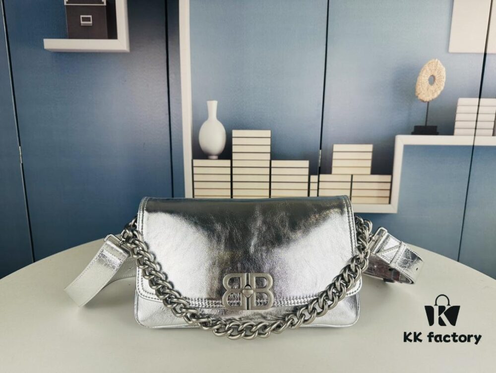 Medium Size 💰 Latest Hot-Selling Balenciaga New Soft Bag, Premium Full-Grain Leather, Elegant and Spacious