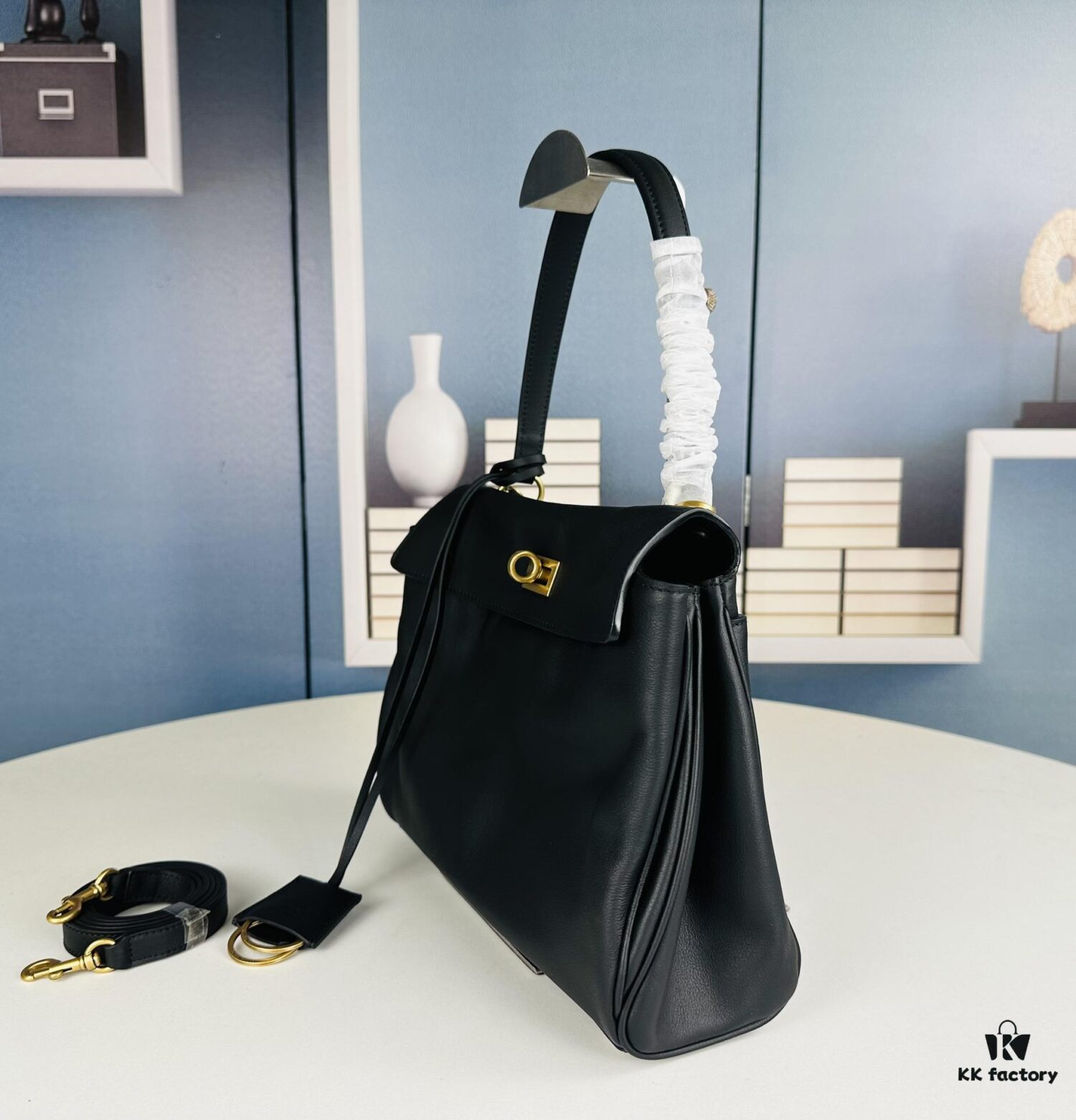 Small Size BALENCIAGA RODEO BAG Masterpiece - Peak from Debut