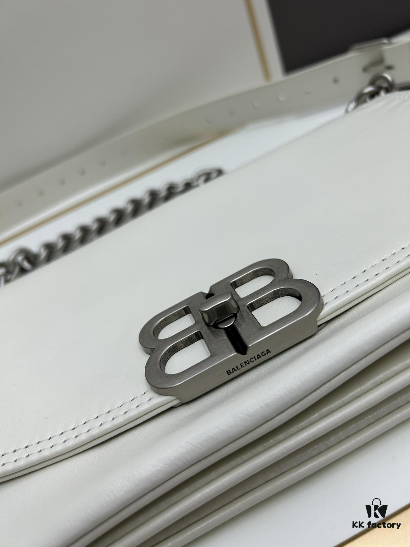 Medium Size 💰 Latest Hot-Selling Balenciaga New Soft Bag in Premium Full-Grain Leather