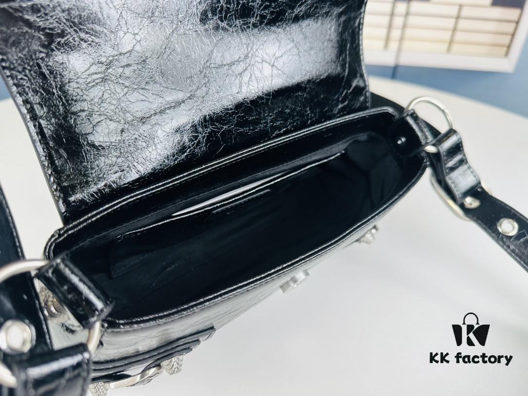 BALENCIAGA Le Cagole Camera Motorcycle Flap Bag [Waxed Black/Gray] 6701