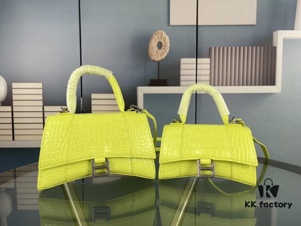 New Arrival Large/Small 235 Balencia Paris House This Season's Highlight Crocodile Texture Hourglass Bag