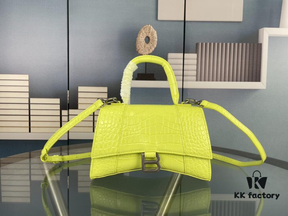 New Large/Small 235 Balencia Paris, This Season's Highlight: Tote Bag with Hourglass Silhouette in Plain Weave