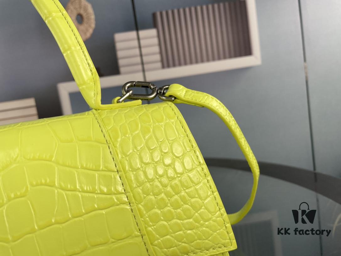 New Large/Small 235 Balencia Paris, This Season's Highlight: Tote Bag with Hourglass Silhouette in Plain Weave