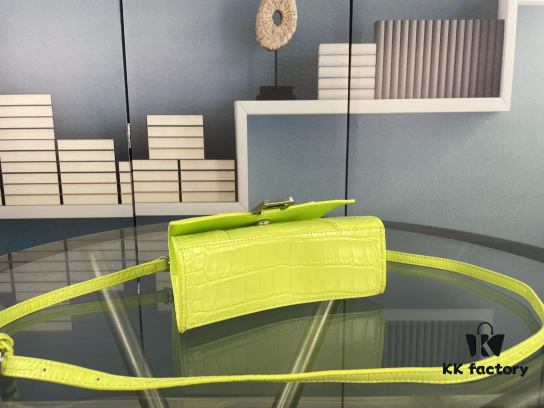 New Large and Small 235 Balencia Paris House, This Season's Heavyweight Plain Weave Hourglass Bag