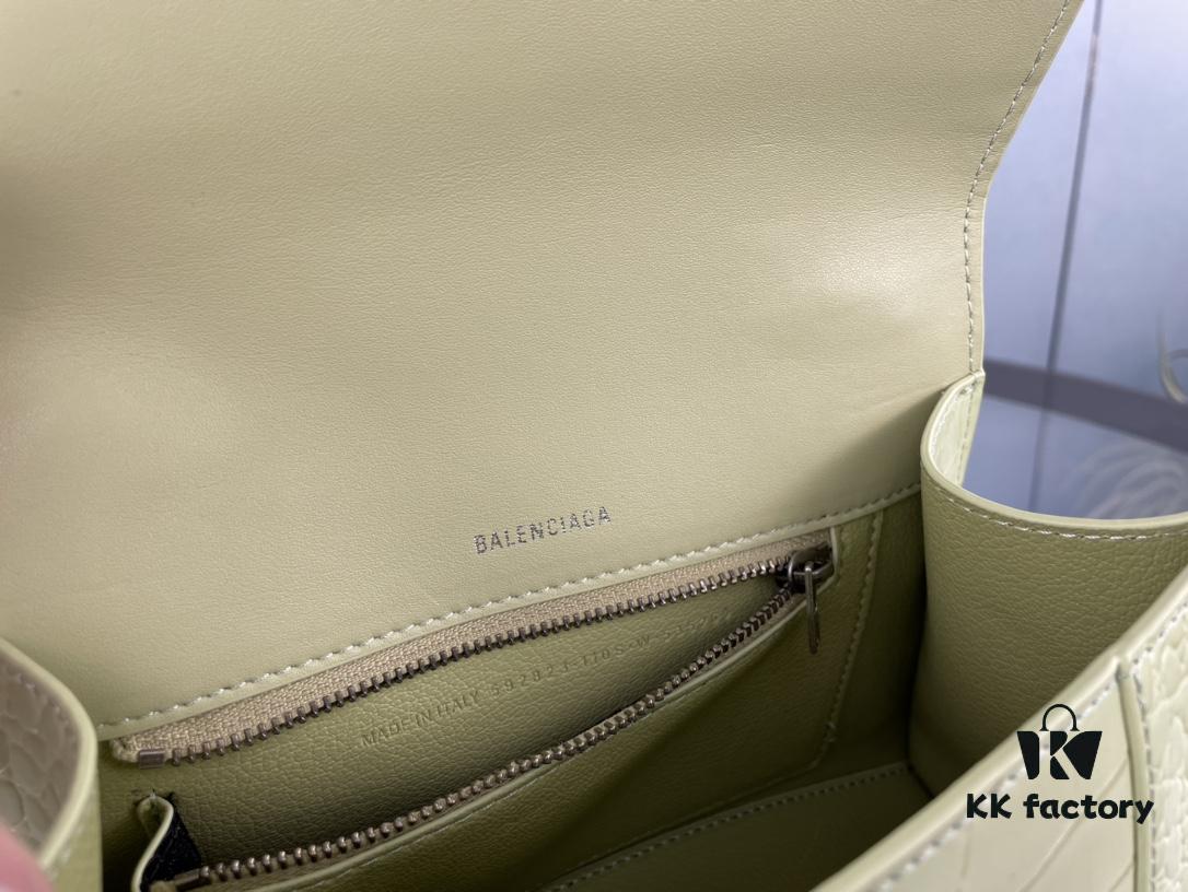 New Large and Small Size 235 Balencia Paris House, This Season's Highlight Crocodile Texture Hourglass Bag with Unique Signature Curved Shape