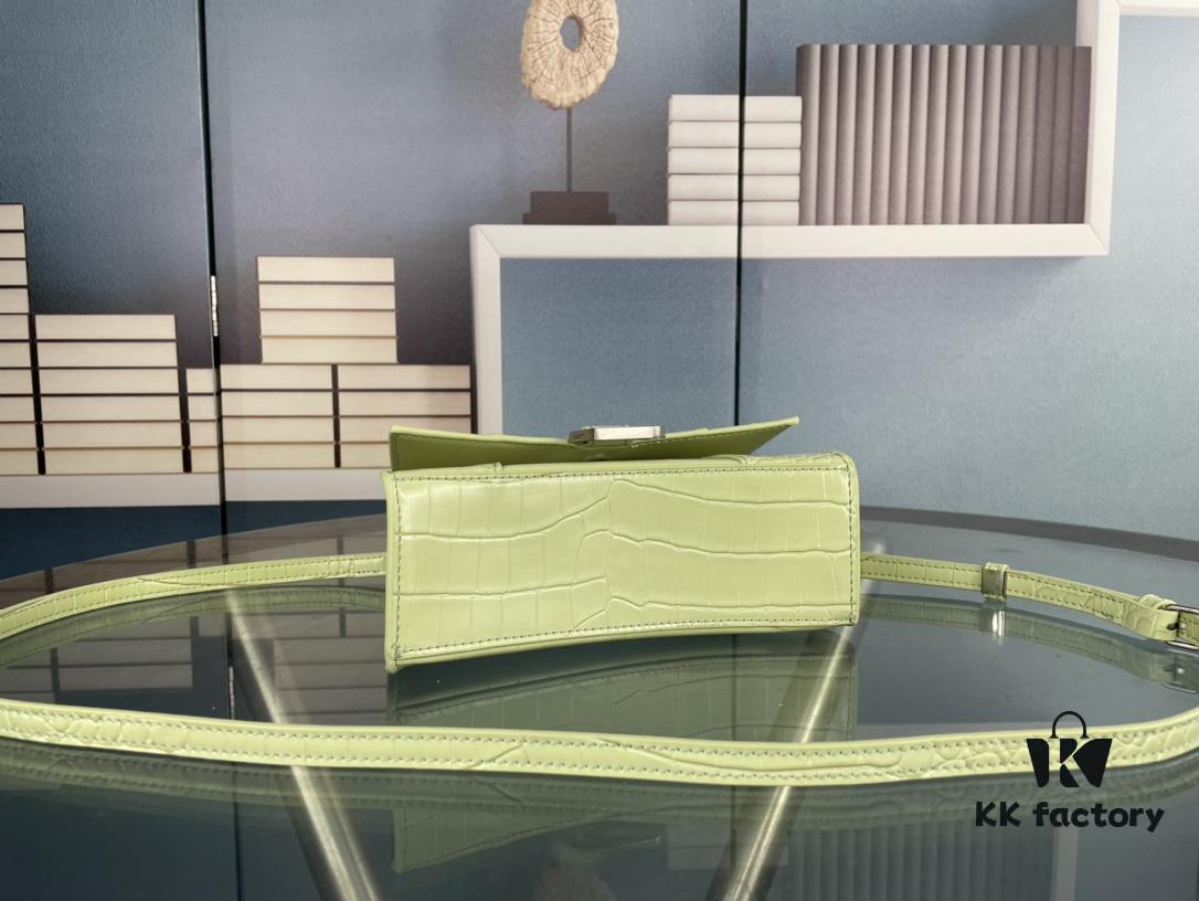 New Large and Small Size 235 Balencia Paris House, This Season's Highlight Crocodile Texture Hourglass Bag