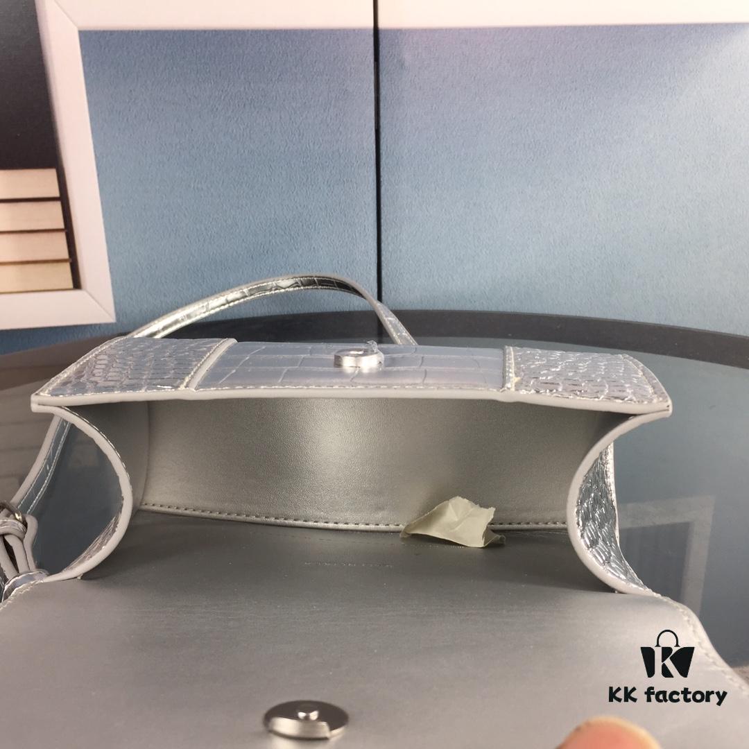 New Large/Small 235 Balencia Paris House, This Season's Highlight Crocodile Texture Hourglass Bag