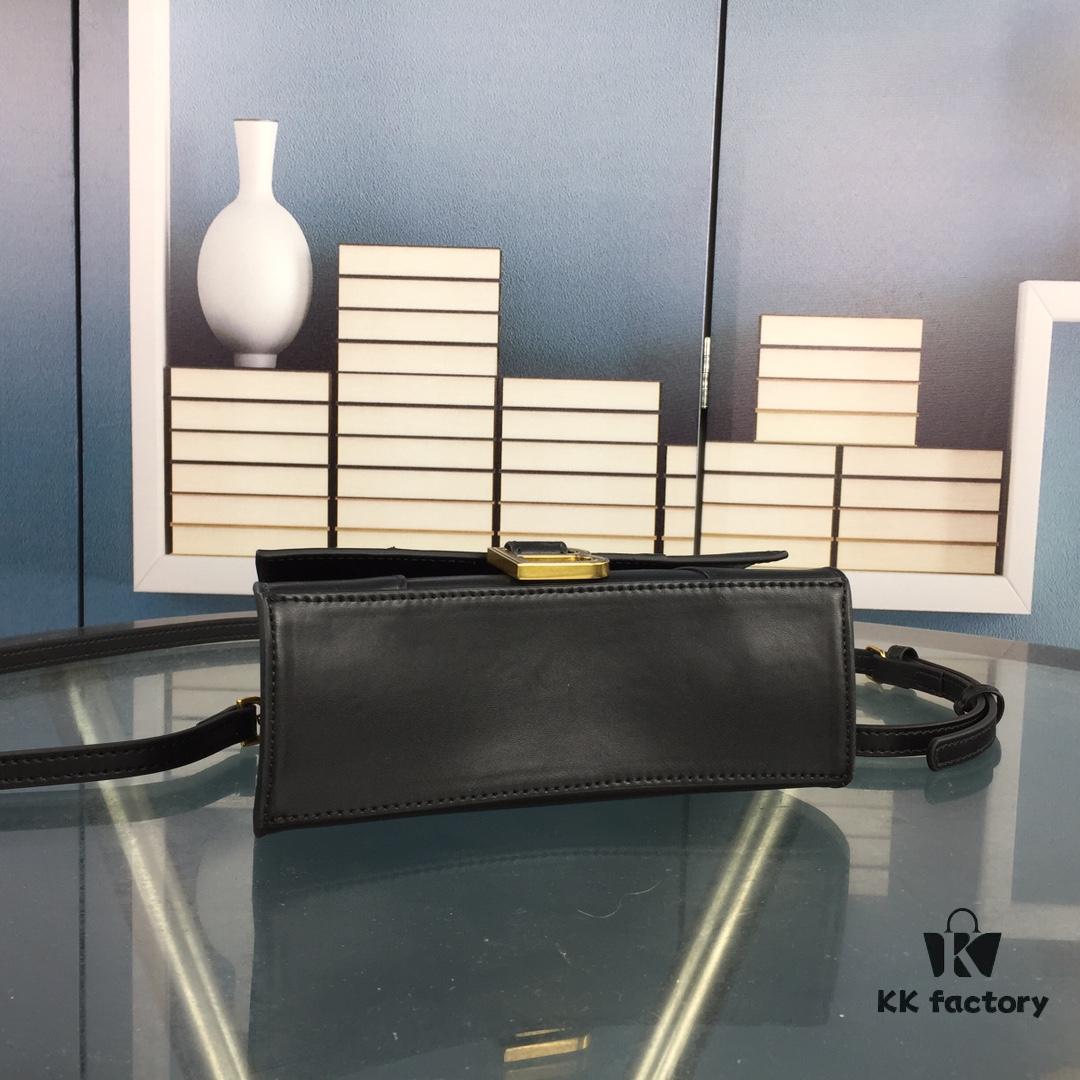 New Large and Small 235 Balencia Paris House, This Season's Highlighted Plain Weave Hourglass Bag