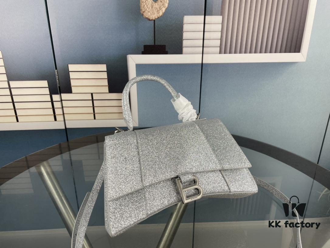 New Arrival Pearlescent Oversized & Small 195 Balencia Paris, This Season's Highlight Sandglass Bag with Signature Arc Design