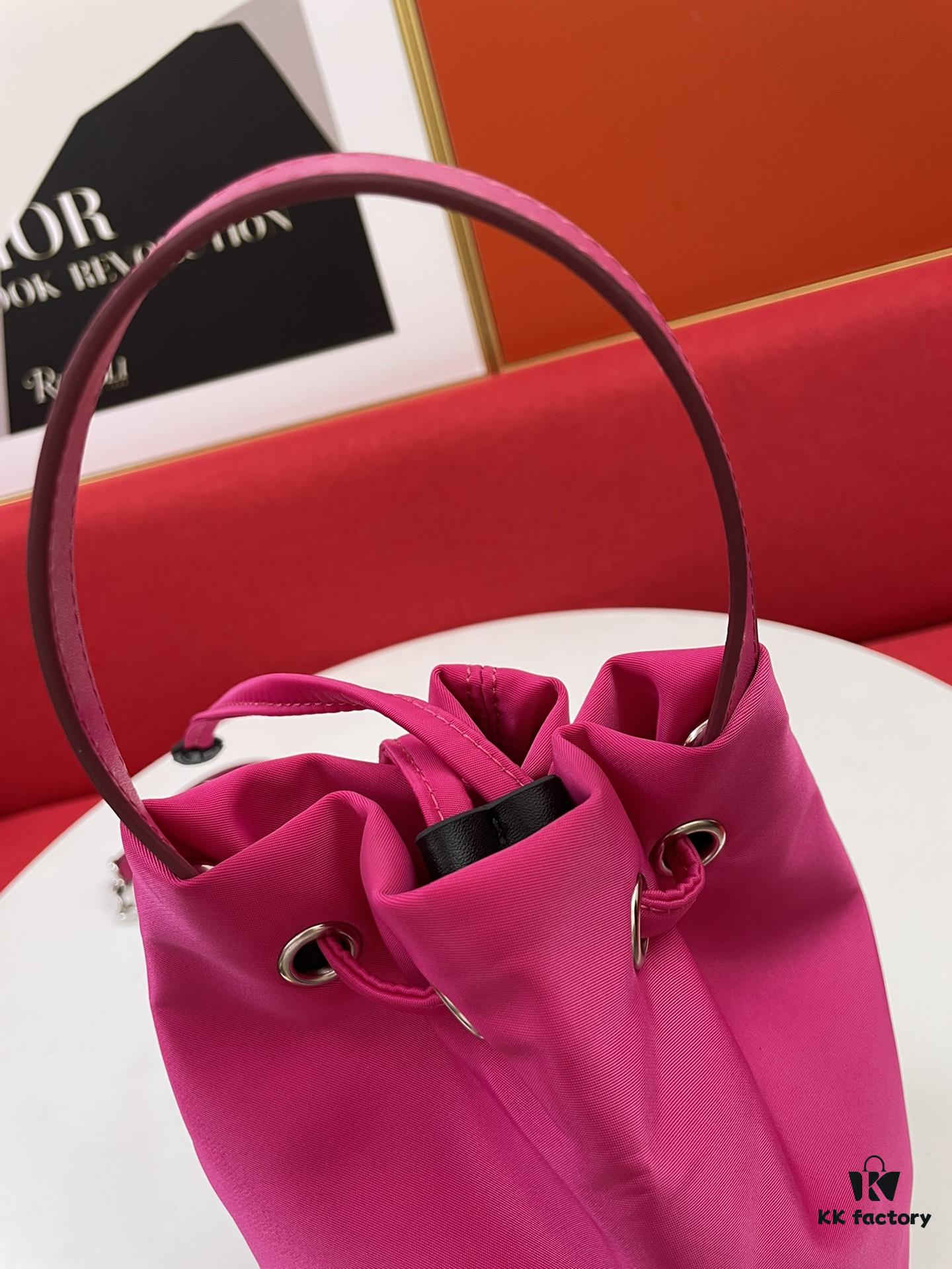 BALENCIAGA Spring Summer New Arrival NAVY CABAS Bucket Bag