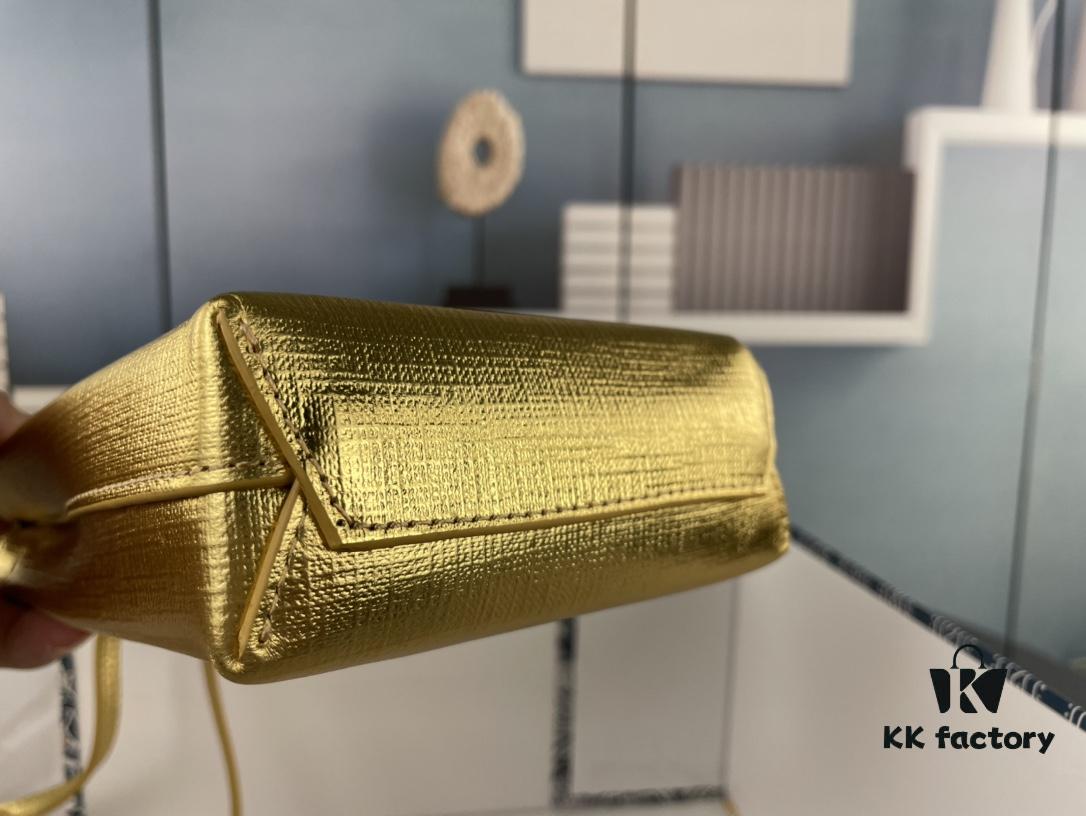 Upgraded Version (with Serial Number) 🔥 Balenciaga Phone Bag with Cross Texture