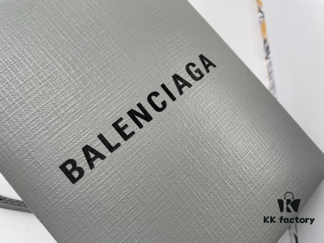 Upgraded Version (with Serial Number) 🔥 Balenciaga Paris Smartphone Bag with Quilted Cross Texture