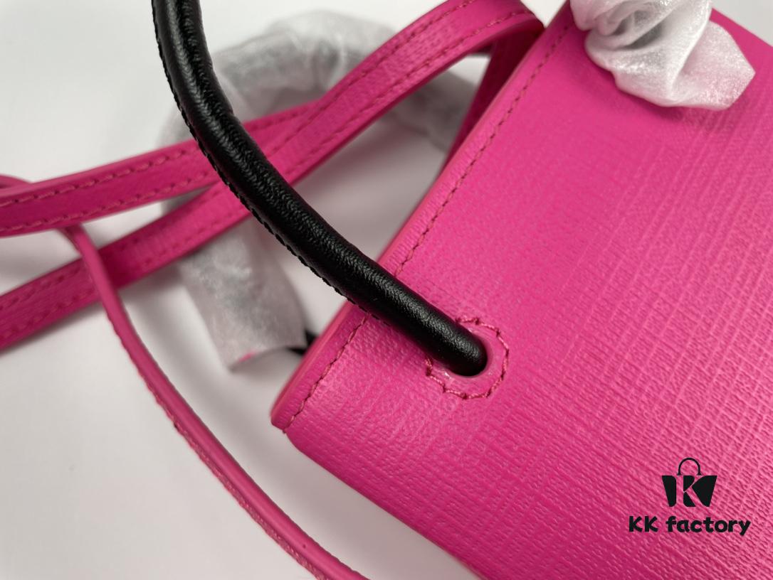 Upgraded Version (with Serial Number) 🔥 Balenciaga Phone Bag with Herringbone Pattern