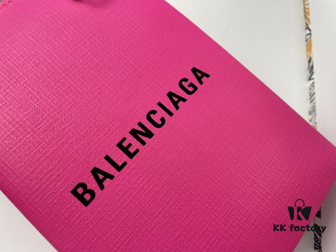 Upgraded Version (with Serial Number) 🔥 Balenciaga Phone Bag with Herringbone Pattern