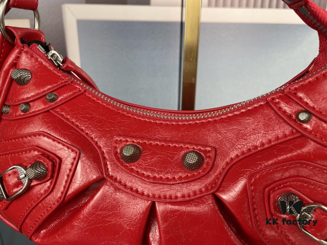 New Color [Small] Balenciaga Latest Le Cagole Half-Moon Crossbody Bag