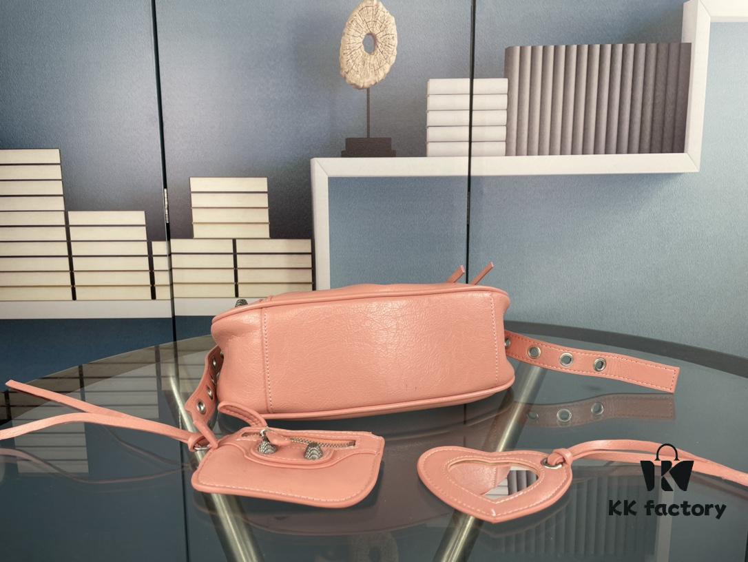 Small Size - Balenciaga Le Cagole Crescent Shoulder Bag