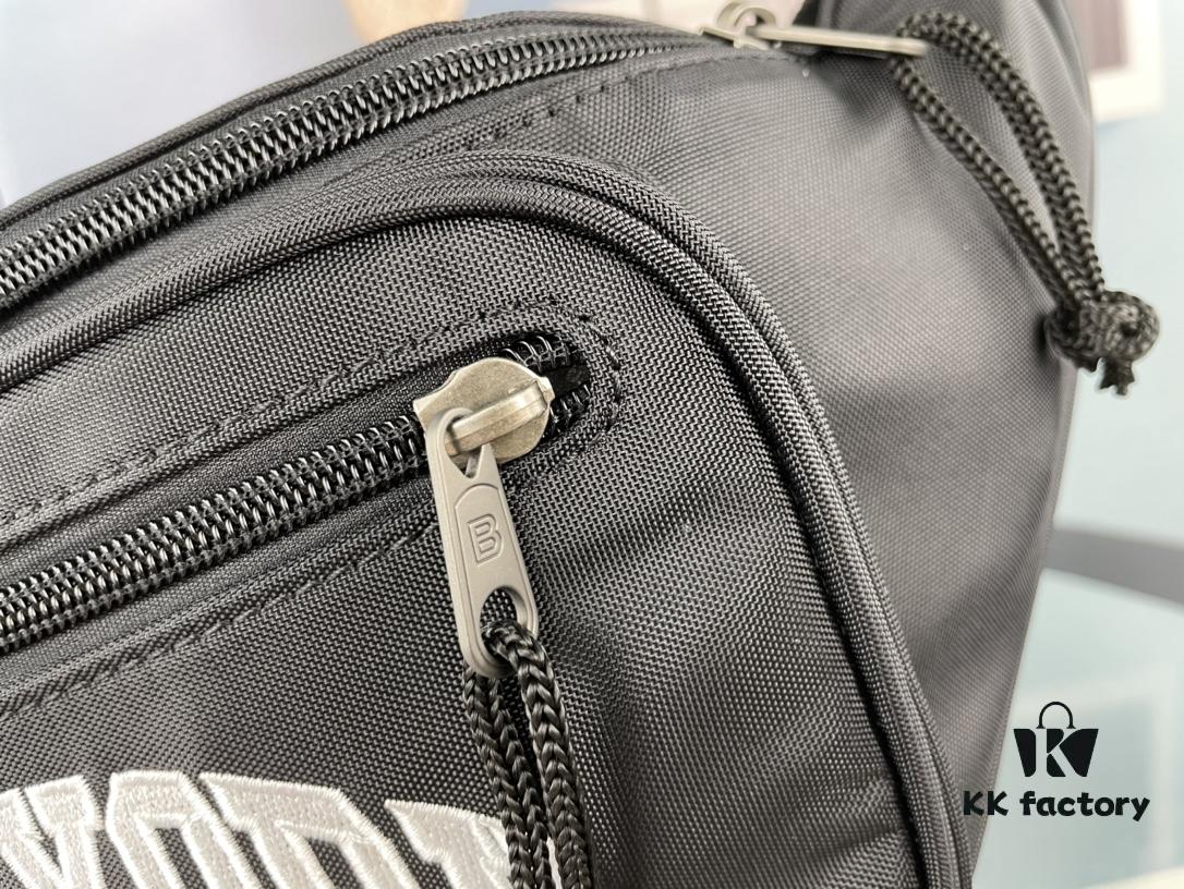 Upgraded Version (with Inner Code) Screen Printed Genuine Store Quality 【Top Original Quality】 BALENCIAGA Balenciaga Chest Bag / Waist Bag (Unisex) Size: 24*9*18cm