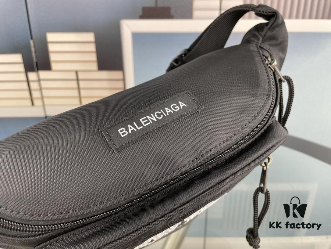 Upgraded Version (with Inner Code) Screen Printed Genuine Store Quality 【Top Original Quality】 BALENCIAGA Balenciaga Chest Bag / Waist Bag (Unisex) Size: 24*9*18cm