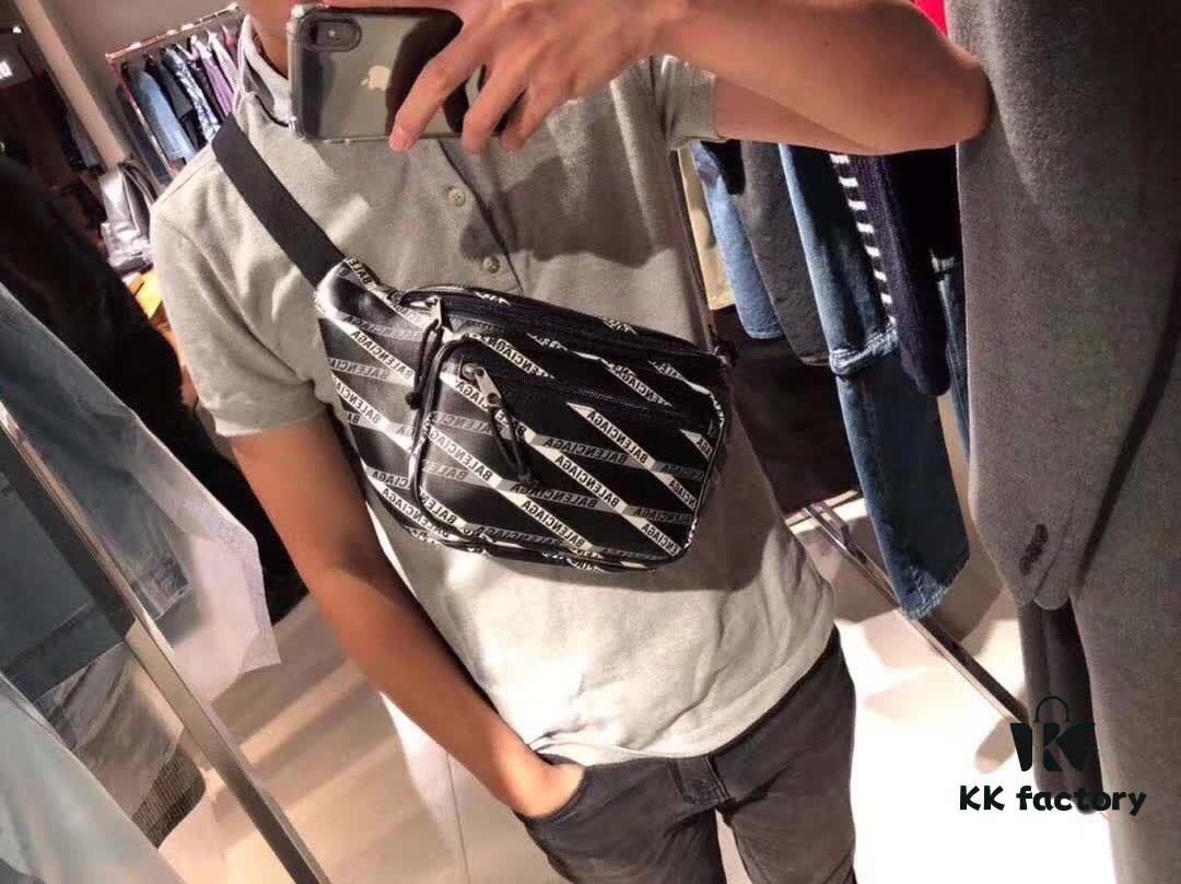 Top-Quality Original Version BALENCIAGA Paris Fashion Crossbody/Waist Bag (Unisex) Graffiti Design