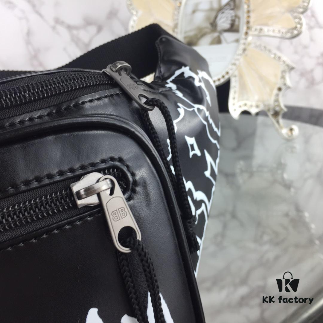 Top Quality Original Version BALENCIAGA Balenciaga Chest Bag / Waist Bag (Unisex) Graffiti Design