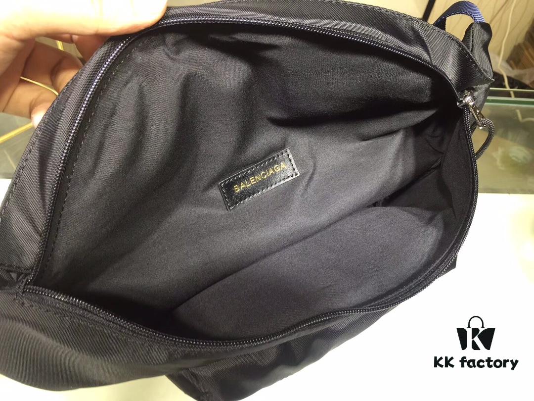 Upgraded Version Available at Counter | Top-Quality Original Replica BALENCIAGA Paris Fashion Crossbody Bag / Waist Bag (Unisex) Model: 180613 (Black) Size: 24*9*18cm