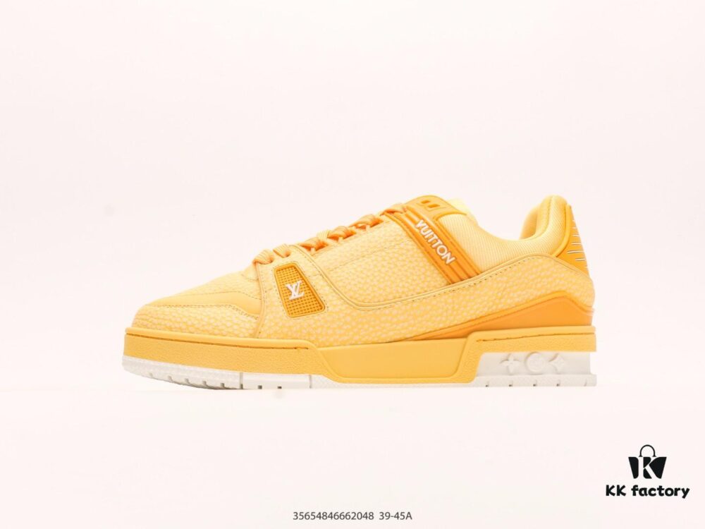 Louis Vuitton LV Sneakers, Fashionable Thick-Soled Elevated Athletic Shoes with Comfortable Non-Slip Sole and Iconic 3D Logo Design