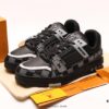 Louis Vuitton Trail Sneaker Low Casual Sports Cultural Versatile Basketball Skate Shoe with TPR Glossy Outsole #Flexible Drip Molding Support Piece #Insole Embedded with Ultra-Soft Latex Material for Superior Comfort