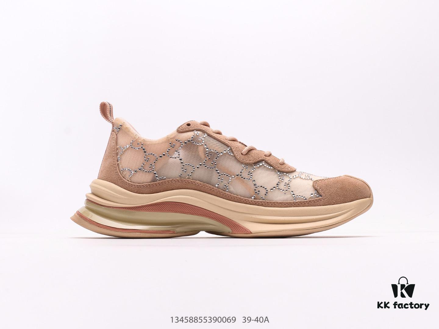 Gucci Rhyton Vintage Trainer Sneaker, Gucci Dad Shoe 3D Leather Horn-Shaped Retro Running Shoes