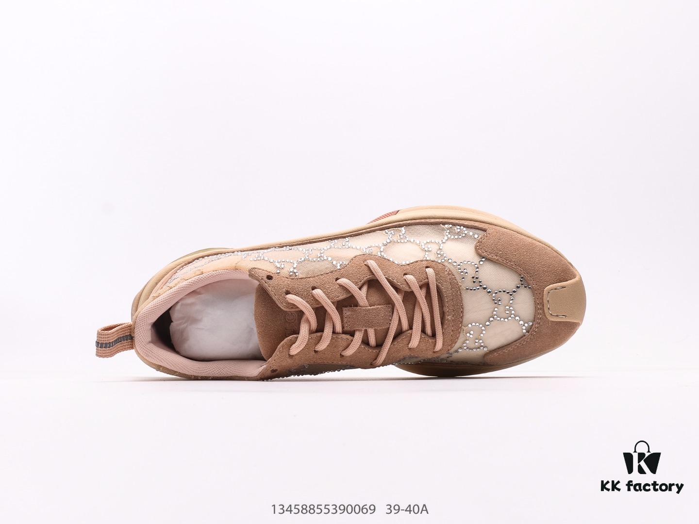 Gucci Rhyton Vintage Trainer Sneaker, Gucci Dad Shoe 3D Leather Horn-Shaped Retro Running Shoes