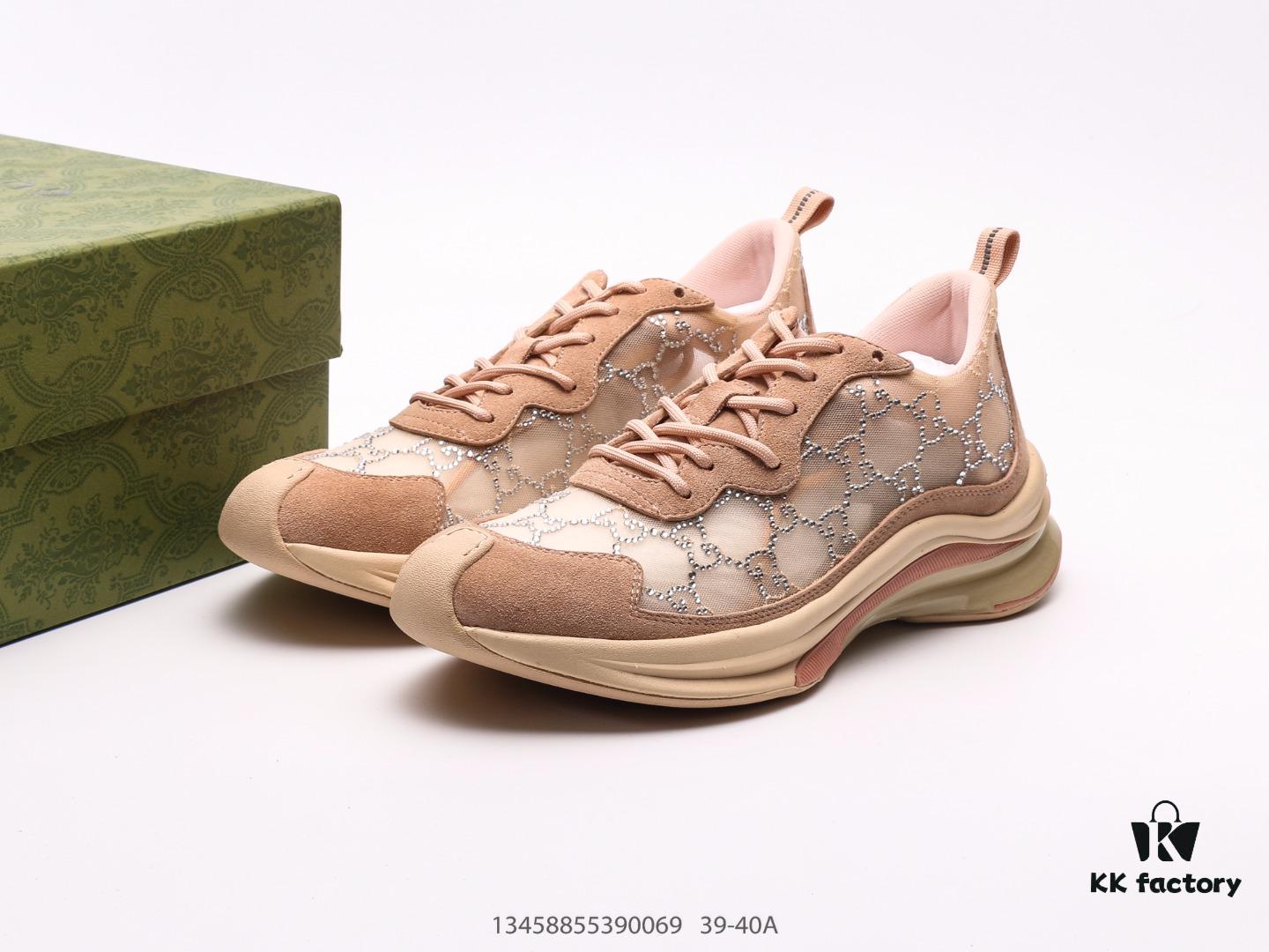 Gucci Rhyton Vintage Trainer Sneaker, Gucci Dad Shoe 3D Leather Horn-Shaped Retro Running Shoes