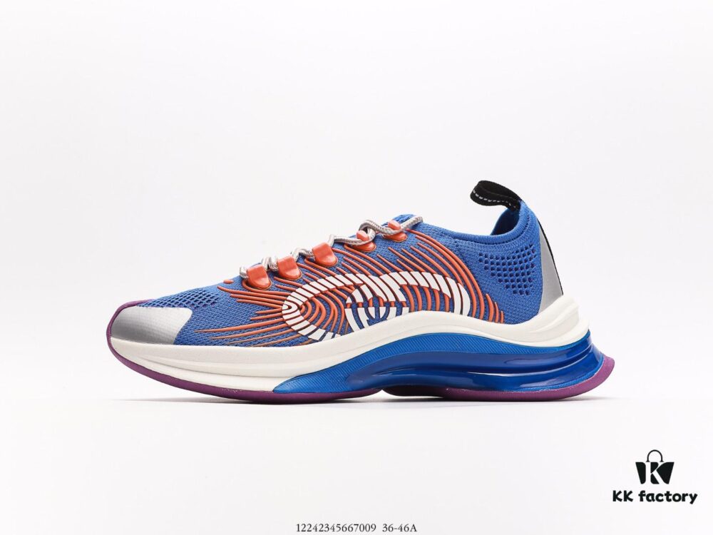 High Version Gucci Embroidered Little Bee Sport Casual Fashion Shoe Series, Full Set of Boutique Packaging and Accessories, Made with Imported Italian Calfskin and Silk Fabric, Lined with 80% White Duck Down for Excellent Warmth Retention, MD and Rubber Outsole with Internal and External Locking Technique, Eco-Friendly and Odorless to Match Originals, Comes with Factory-Original Genuine Silk Dust Bag, Authentic Pear-Shaped Ultra-Soft Velvet Paper Ball, Original Electric Embroidery Craftsmanship, Complete Set of Genuine Retail Accessories