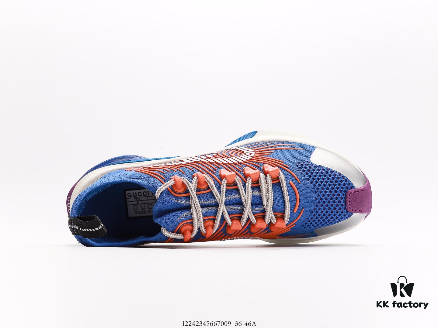 High Version Gucci Embroidered Little Bee Sport Casual Fashion Shoe Series, Full Set of Boutique Packaging and Accessories, Made with Imported Italian Calfskin and Silk Fabric, Lined with 80% White Duck Down for Excellent Warmth Retention, MD and Rubber Outsole with Internal and External Locking Technique, Eco-Friendly and Odorless to Match Originals, Comes with Factory-Original Genuine Silk Dust Bag, Authentic Pear-Shaped Ultra-Soft Velvet Paper Ball, Original Electric Embroidery Craftsmanship, Complete Set of Genuine Retail Accessories