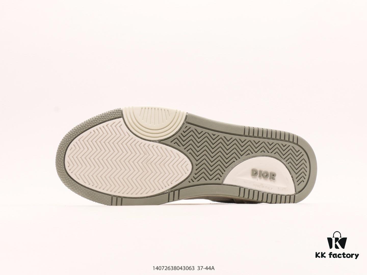 Dior New B27 Sneakers, Smooth Calfskin Leather with Signature Inlay Design and Stitching Art, Minimalist Monochrome Style with Classic Logo Print