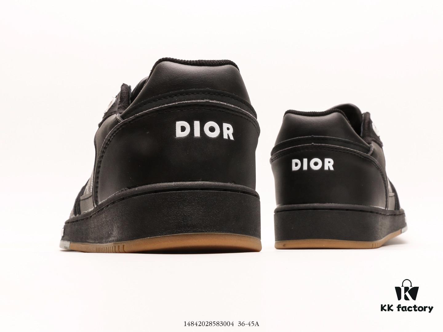 Dior's Classic Oblique Print Smooth Calfskin Leather Shoes with Unique Inlaid Design and Stitching Art