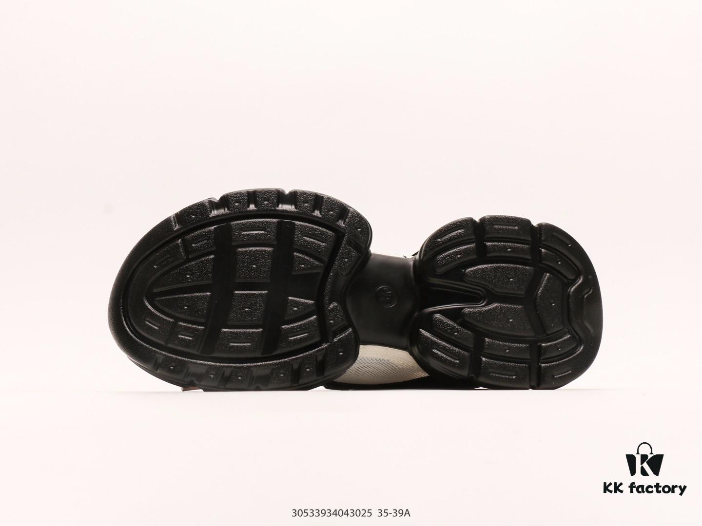 Chanel Sneakers, Social Media Influencer Recommended Style, This Season's New Arrival, A Must-Have