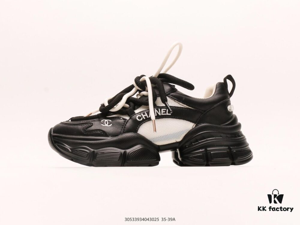 Chanel Sneakers, Social Media Influencer Recommended Style, This Season's New Arrival, A Must-Have
