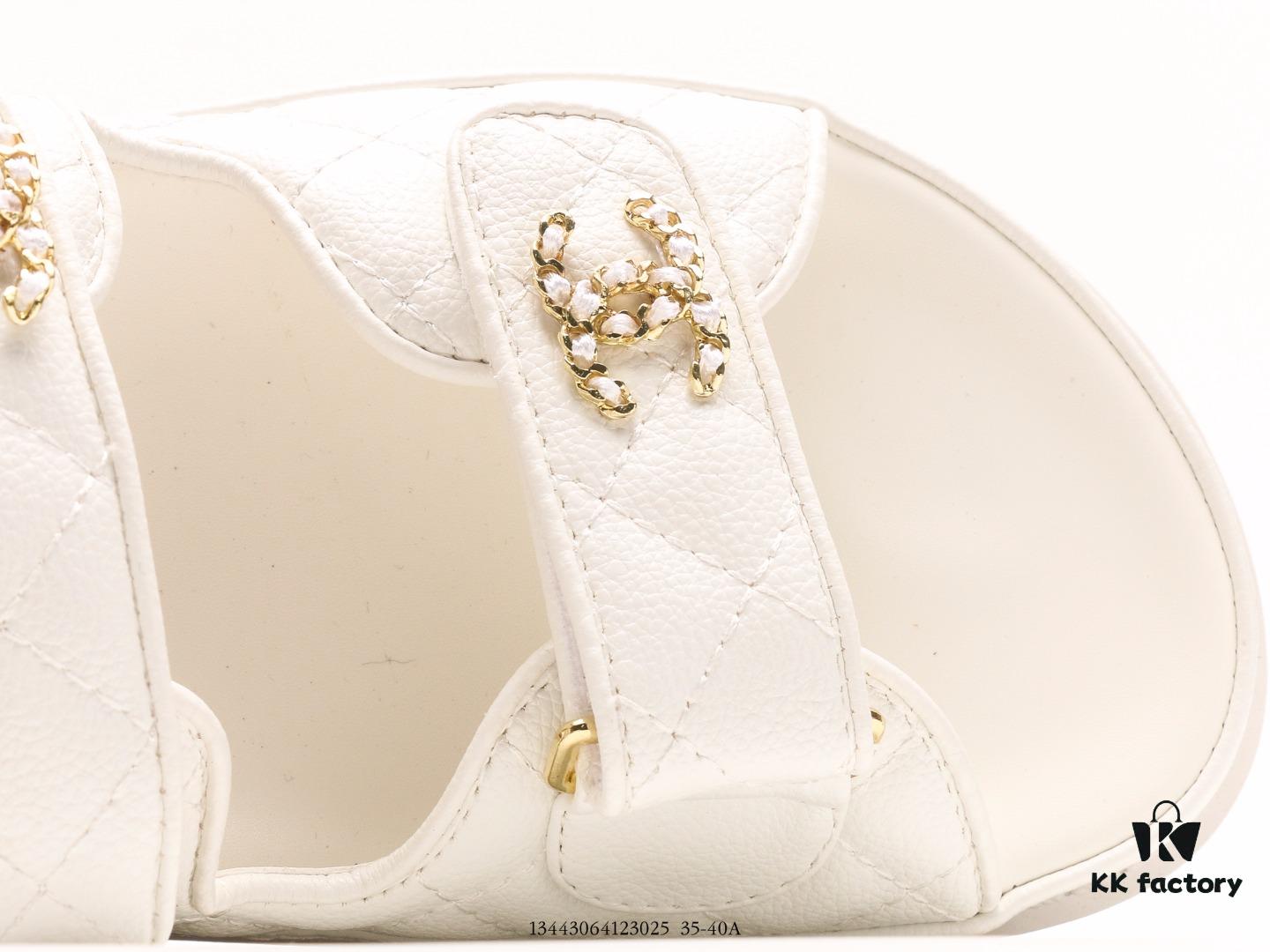 CHANEL LOGO Velcro Flat Casual Sandals, Worn by Numerous Celebrities and Influencers, Convertible Sandal-Slipper Style, Waterproof TPU Upper, Anti-Oxidation and Anti-Corrosion Buckle, Authentic Large Velcro Closure, Original One-to-One Ultra-Light EVA Sole with Superior Elasticity, Exceptionally Comfortable, Not Ordinary Rubber Sole Found in the Market