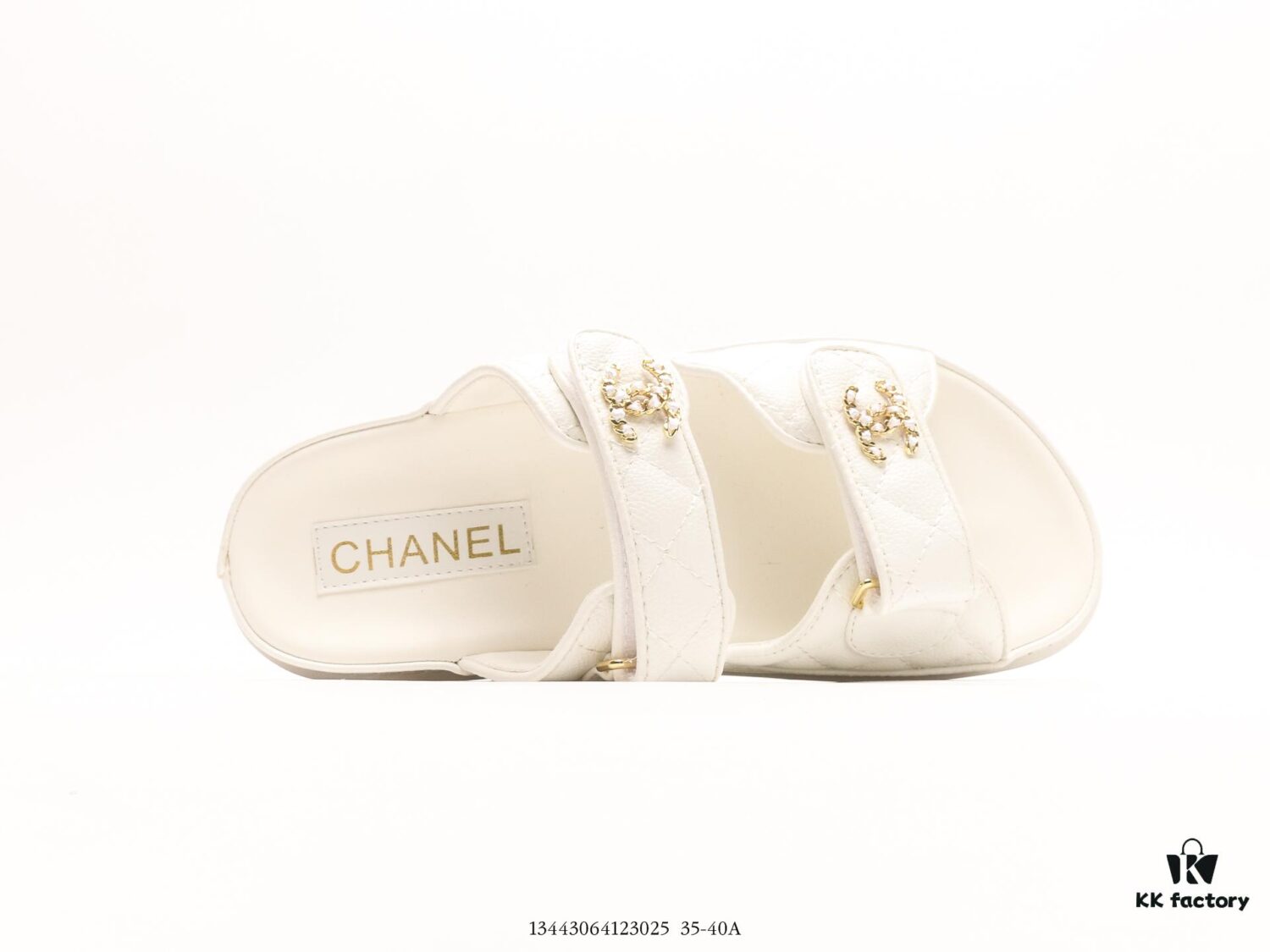 CHANEL LOGO Velcro Flat Casual Sandals, Worn by Numerous Celebrities and Influencers, Convertible Sandal-Slipper Style, Waterproof TPU Upper, Anti-Oxidation and Anti-Corrosion Buckle, Authentic Large Velcro Closure, Original One-to-One Ultra-Light EVA Sole with Superior Elasticity, Exceptionally Comfortable, Not Ordinary Rubber Sole Found in the Market