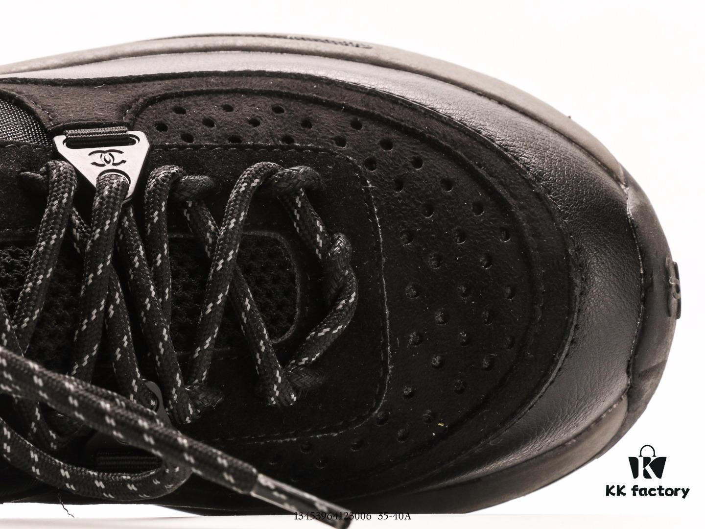 Chanel S Pre-Spring Vacation Collection Little Chanel Metal Casual Sneakers Gold Silverhorn Latest International Runway Series