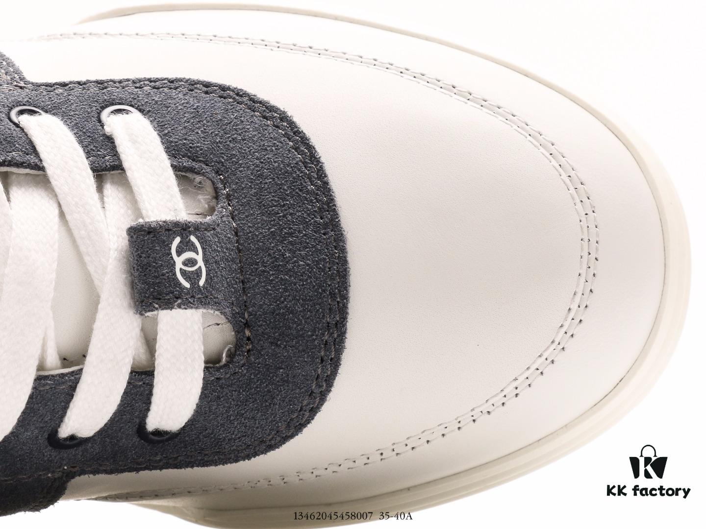Chanel 2024 Spring/Summer New Arrival Suede and Calfskin Leather Sneakers