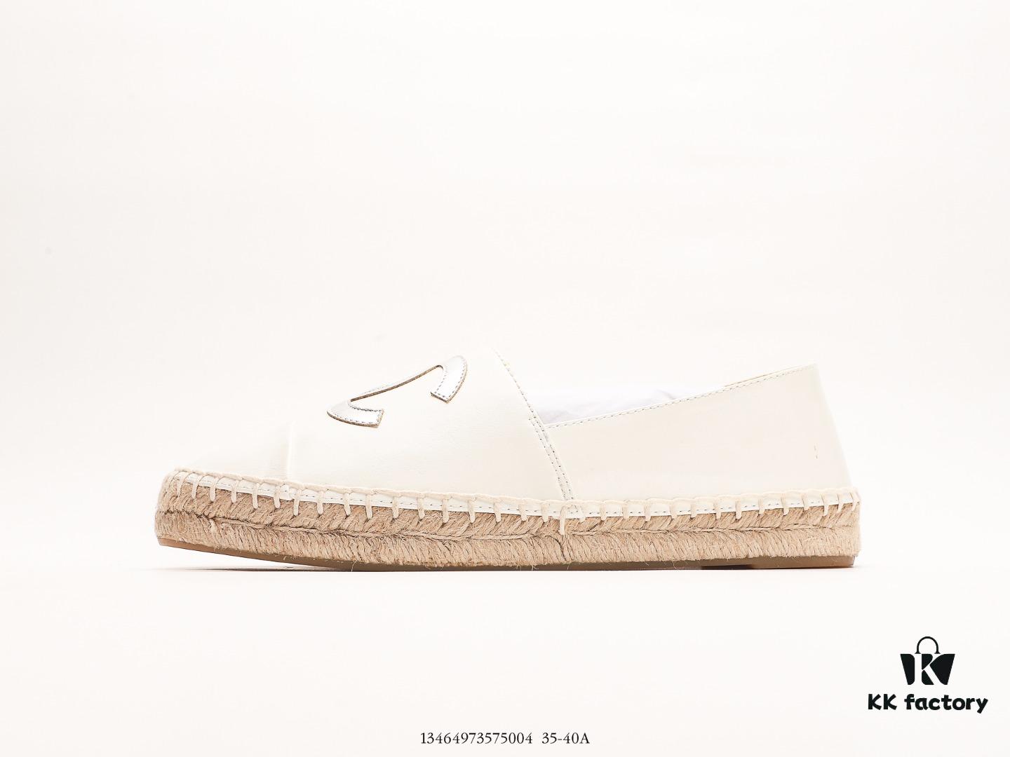 Chanel Fishing Shoes, Timeless Classic Style, Popular Influencer Item, Perfect for Spring and Summer, Pairs Easily with Jeans and Shorts, 1:1 Original Mold, 99% Authentic Accuracy, Handcrafted Quality with 100-Thread Hemp Upper, Premium Imported Lambskin Exterior and Soft Sheepskin Insole, Natural Hemp Rope with Transparent Rubber Sole, Official Counter Packaging