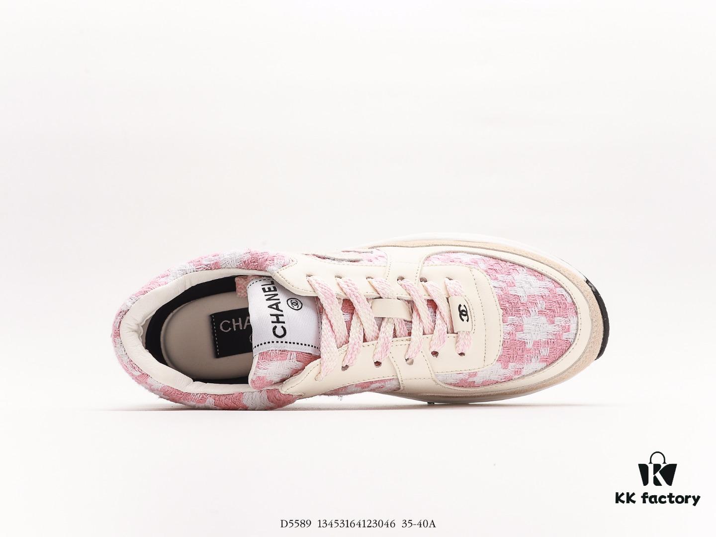 Chanel 2023 Logo Sneakers, Kruus Lightweight Retro Dad Shoes, Futuristic Metallic Style, Original Mold Design with Enhanced Texture and Refined Silhouette