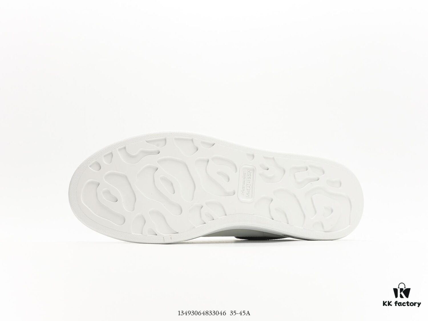 Alexander McQueen Shoes Made of Imported Silk-Matte Genuine Calfskin, Water-Dyed Lamb Leather Lining, with Genuine Leather Insole and Original Outsole, Excellent Cushioning, Durable and Comfortable, 4.5cm Thick Sole, Complete Original Packaging, Smooth Access to Official Stores