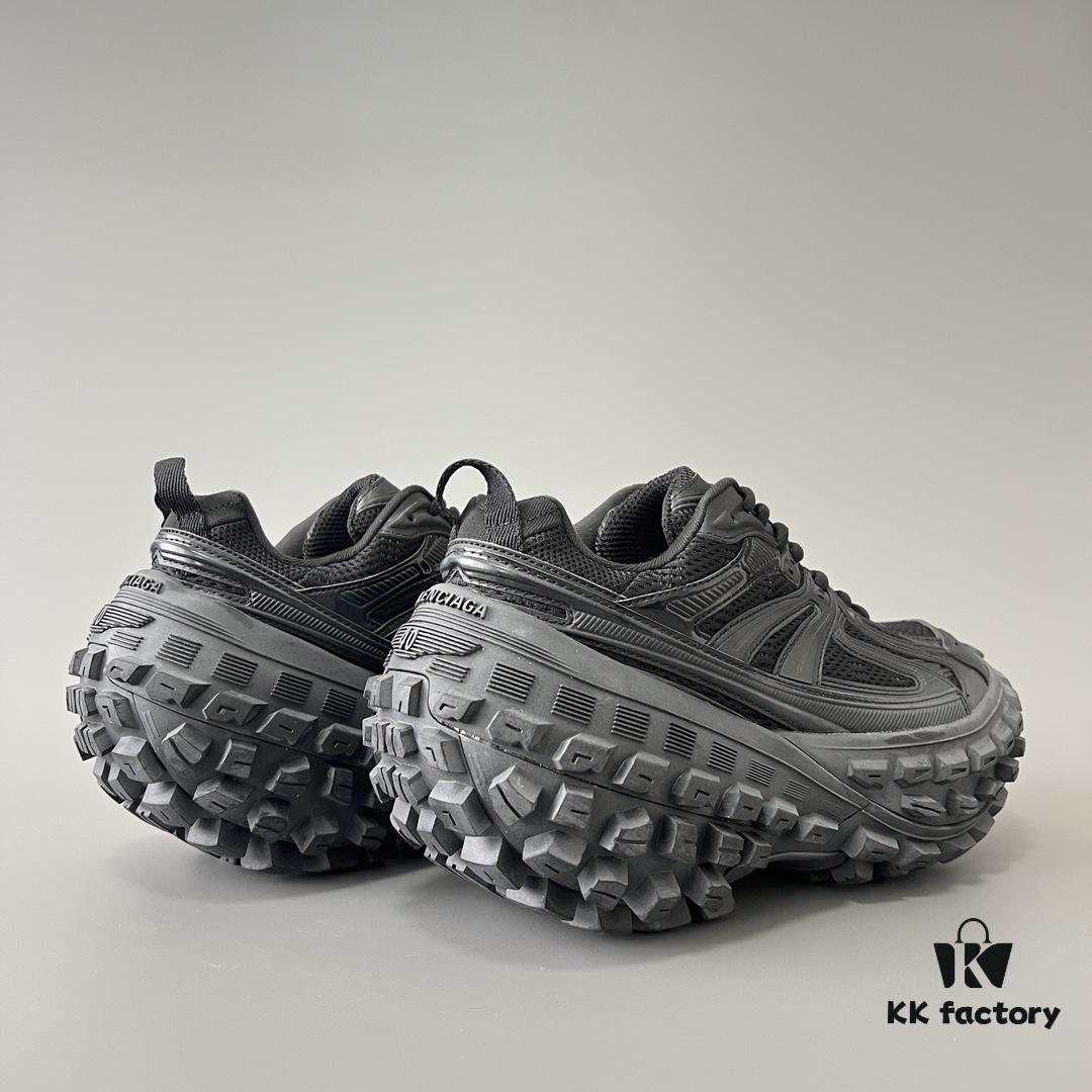 BALENCIAGA Defender Rubber Platform Sneakers Unisex Black Tire-Derived Design