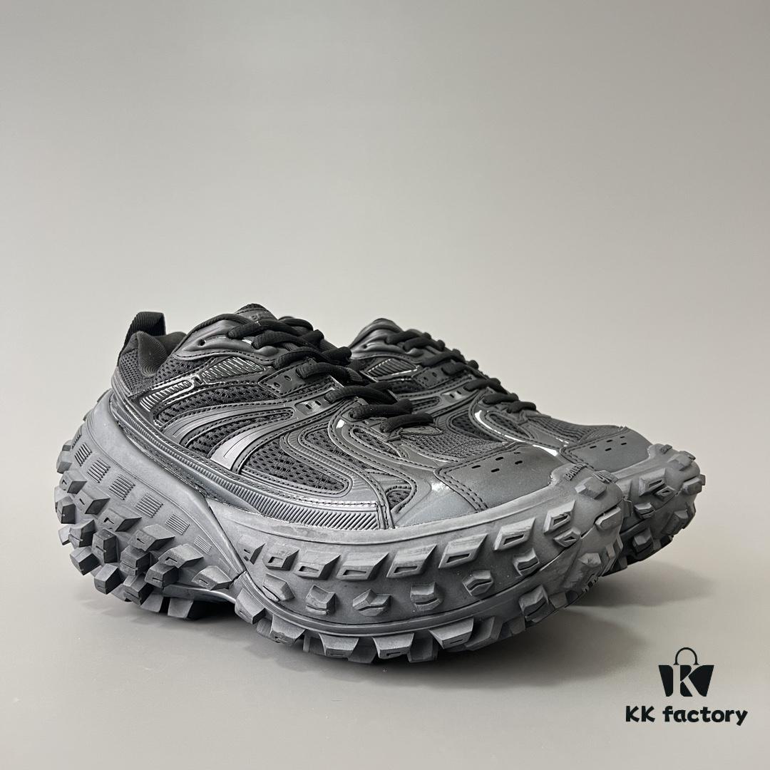 BALENCIAGA Defender Rubber Platform Sneakers Unisex Black Tire-Derived Design